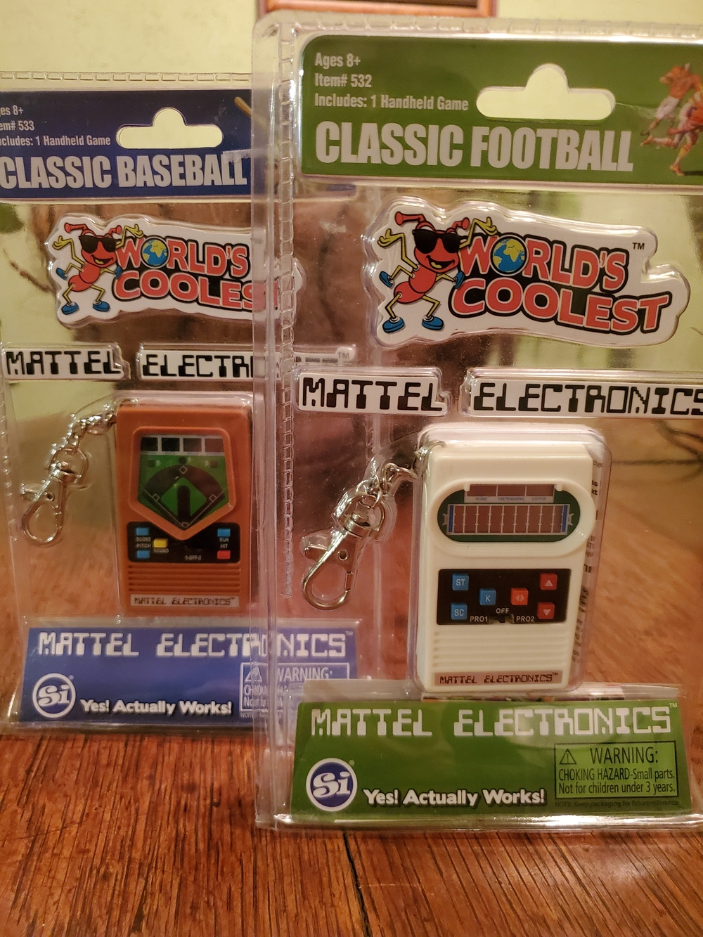 Mattel Classic Football&Baseball Handheld Game Keychain